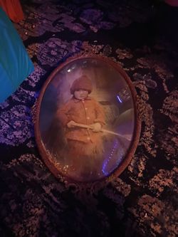 Vintage oval picture