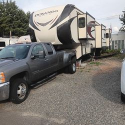 2018 Keystone Durango Gold