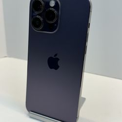 Apple iPhone 14 PRO MAX 256gb. ( Fully Unlocked )