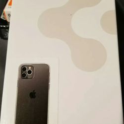 Spigen Ultra Hybrid Designed for iPhone 12 Case (2020) / Designed for iPhone 12 Pro Case (2020) - Crystal Clear