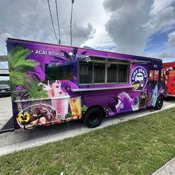 Acai & Bubble Tea Food Truck