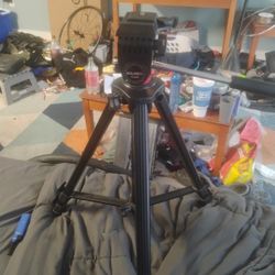 Tripod 