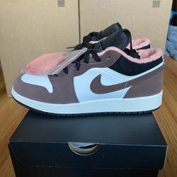 Air Jordan 1 Low Mocha Size 7Y