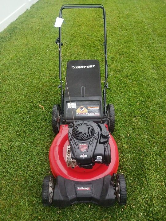 LAWN MOWER