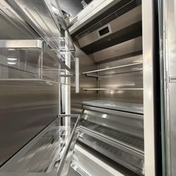 Thermador Built In 30” Bottom Freezer Panel Ready Refrigerator 