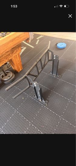 Pull up bar