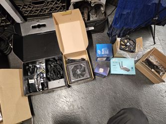 Core I3 9th Gen Cpu, Gigabyte 850GM Powr Supply, Intel Cpu Cooler, Wifi Card, Fans, Random Wires/Moduler Wires
