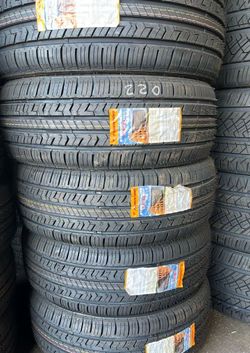 225/60/18 Llantas Nuevas