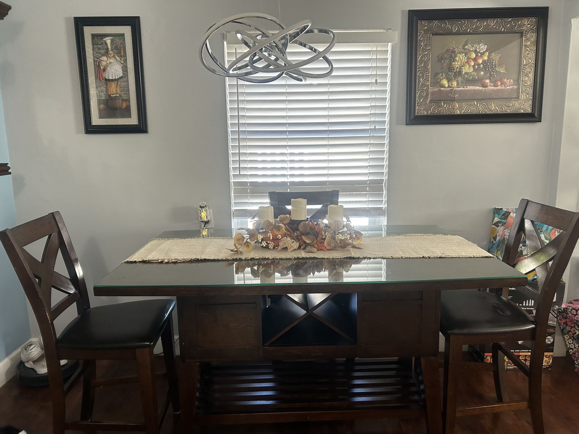 Dining Room Table Set 