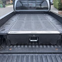 Decked Drawer System 