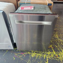 Midea 24 Inch Stainless Steel Dishwasher Top Controls 