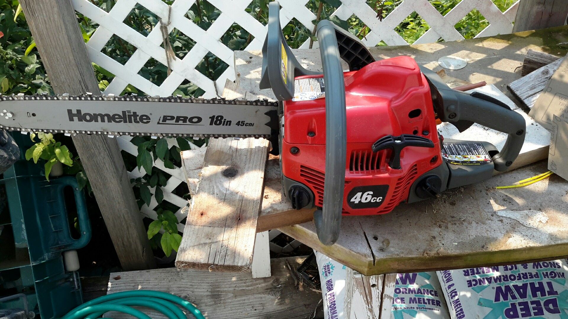 Homelite 46cc 18 inch bar chainsaw