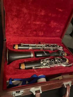 BUFFET CRAMPON & CIE CLARINET IN CASE