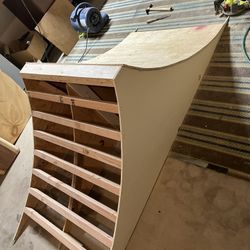 Street Skate Ramp Spine 
