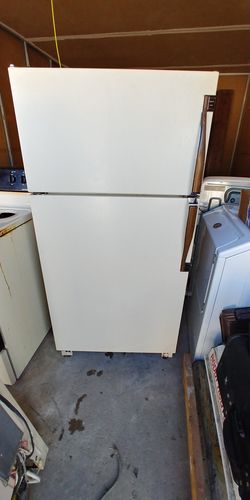 Refrigerator ( GE)