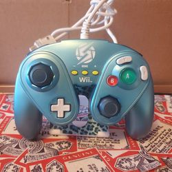 Wii U Blue Suit Samus Classic Controller 
