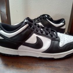 Nike Dunk Panda Low Size 10.5 Mens $60