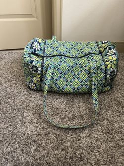 vera bradley daisy small duffle bag
