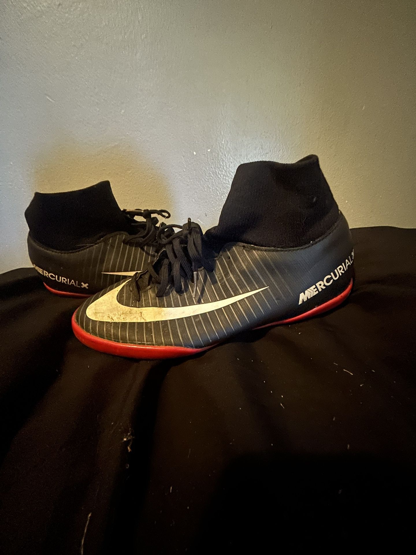 Nike Indoor soccer Shoes