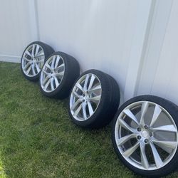 21" Arachnid Wheels 