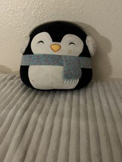 Luna the Winter Penguin Squishmallow