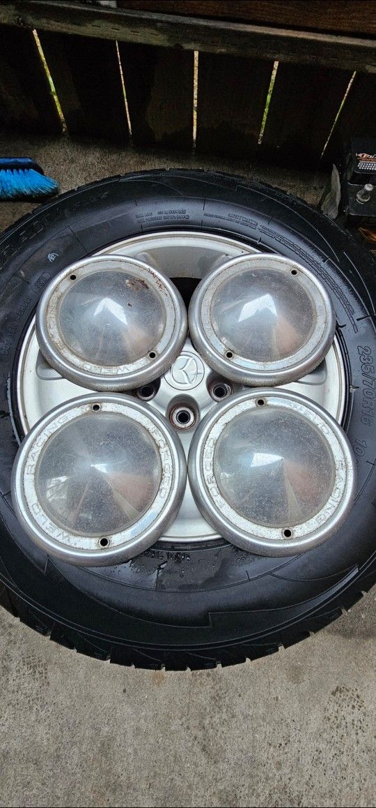 Weld Racing Center Caps