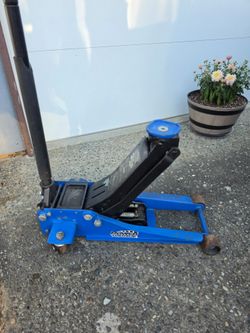 Power Torque Tools 3 Ton Floor Jack - PT3469