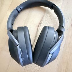 Sony Headphones WH1000XM2