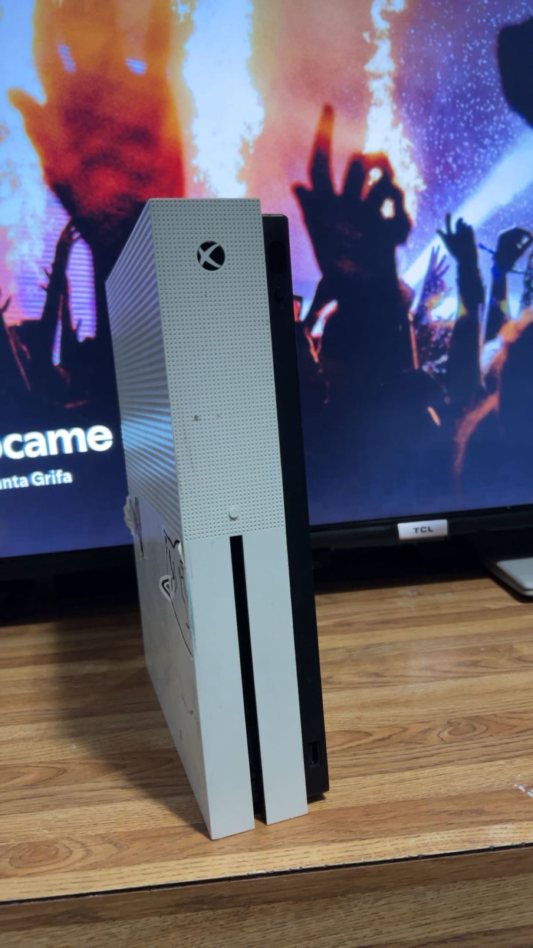 Xbox One S
