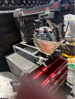 Craftsmen Radial Arm Saw w/cabinet