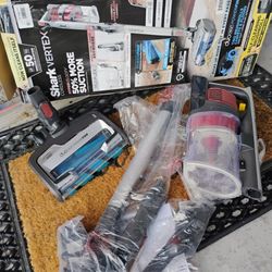 Shark Vertex Cordless Stick Vacuum Cleaner With Duo Clean Powerfins WZ440H