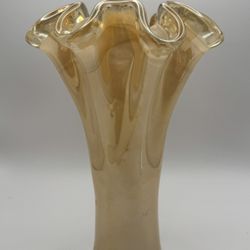 Vintage Murano Style Peach Colored Ruffle, Handkerchief Glass Vase - 10.5”