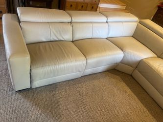 Z Gallerie Top Grain Leather Power Reclining Sectional – 5 Piece