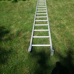 Aluminum Ladder 16'