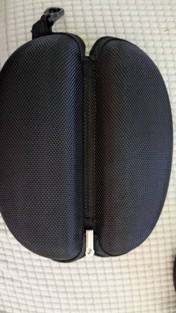 Hard case glasses
