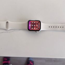 Apple Watch SE 40mm