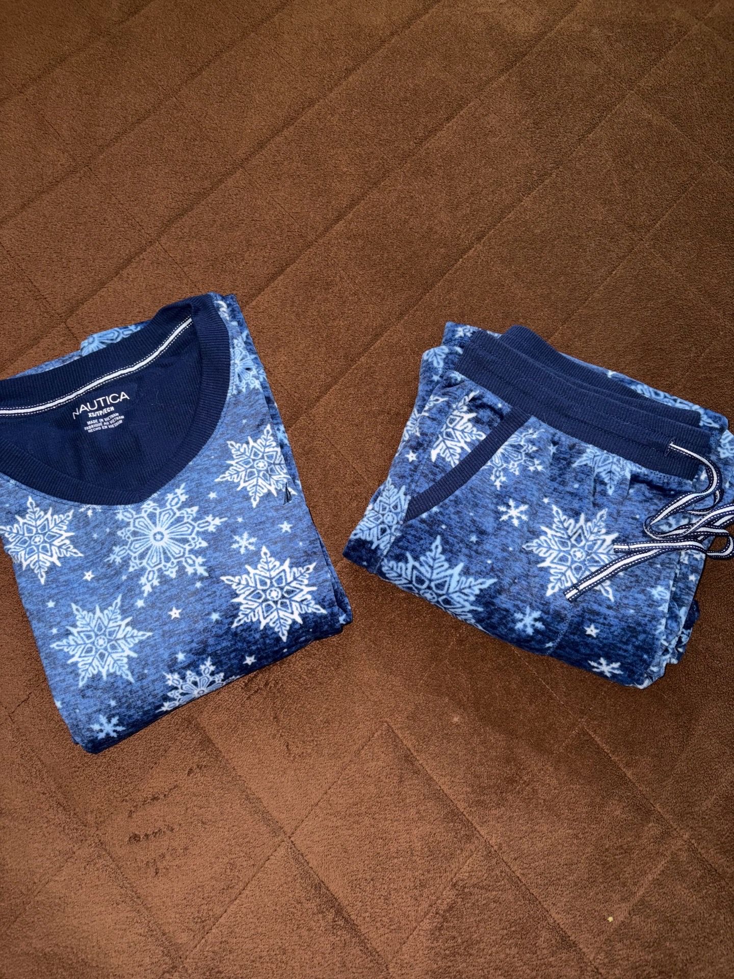 Women’s Nautica Pajama Set