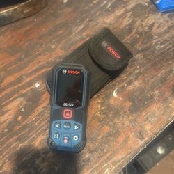 Bosch Blaze 165ft Indoor Red Laser Distance Measurer 