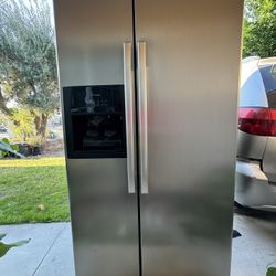 Whirlpool Refrigerator