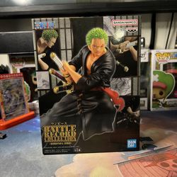Zoro Statue