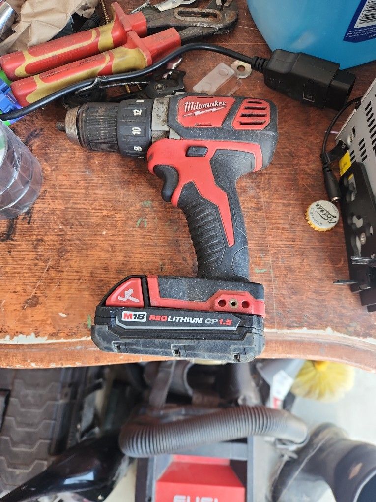 Milwaukee Drill W Battery