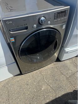LG front load washer with 90 day warranty only $299