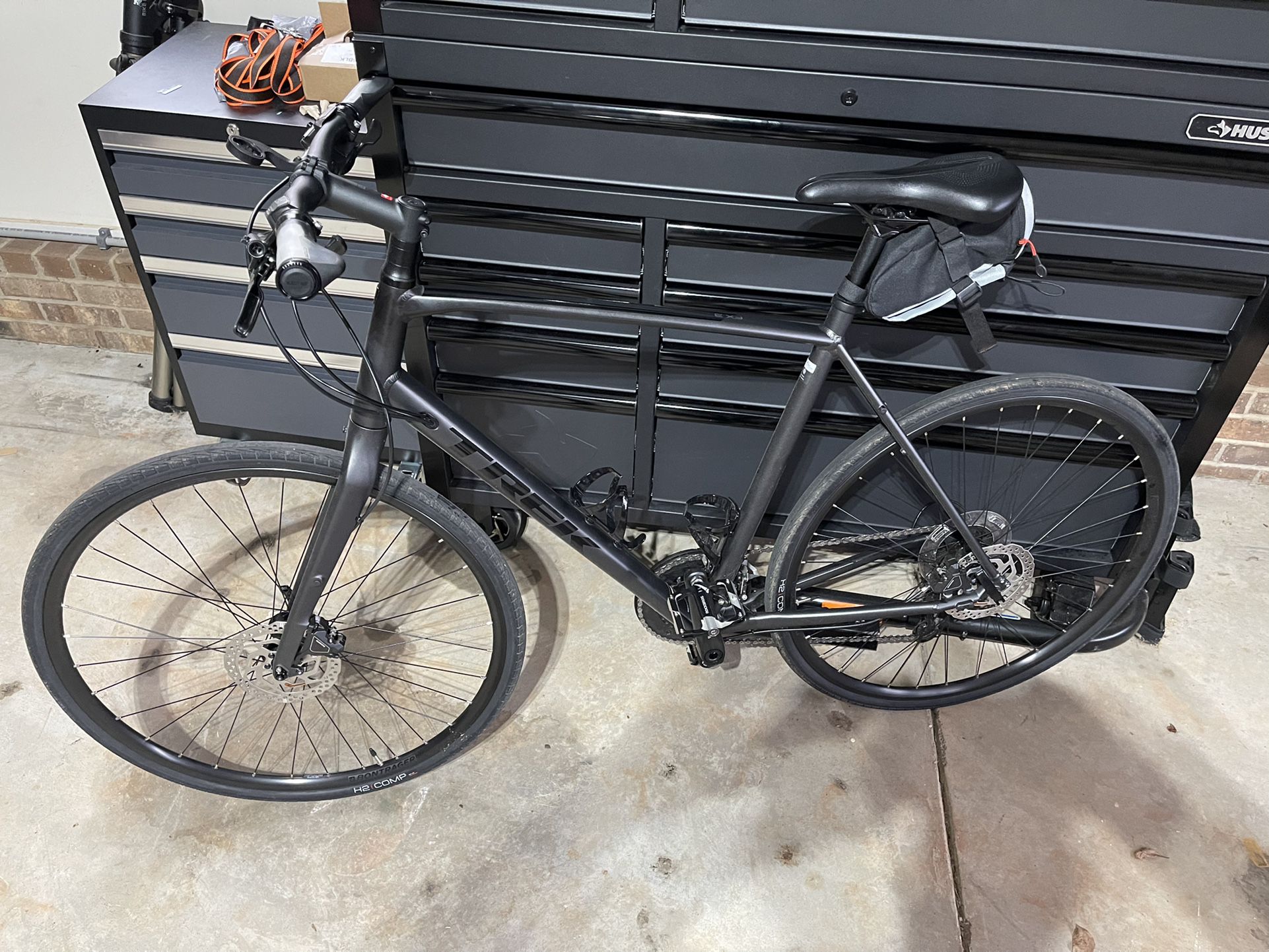 2021 XL Trek FX3 Bike 