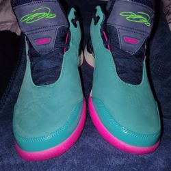 LeBron Amped Nxxt "South Beach"