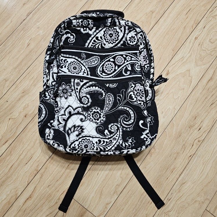Vera Bradley Backpack Black White Fabric Quilted Paisley 7 Pockets 17"x13"
