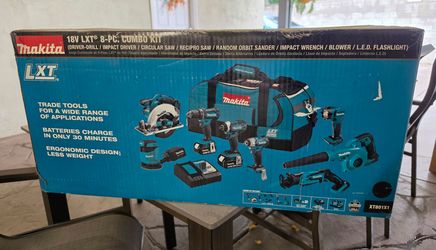 Makita 18V LXT 8-Piece Combo Kit XT801X1