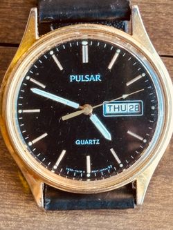 Pulsar Quartz Watch with Day-Date Display