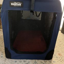 Folding travel dog crate + Kong foam mat liner