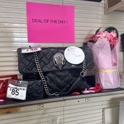 Kurt Geiger Purse & Wallet