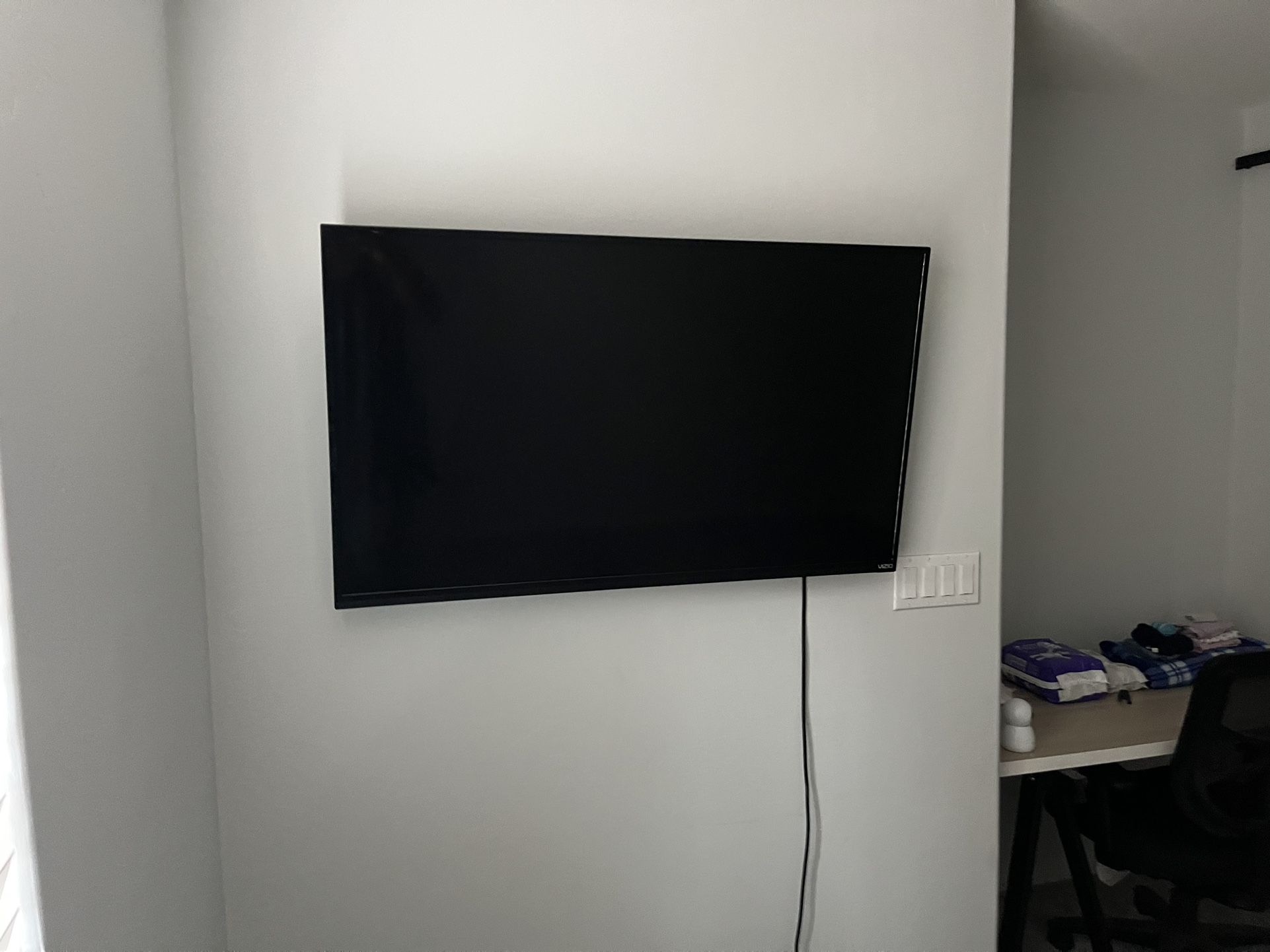 50 VIZIO TV Flatscreen